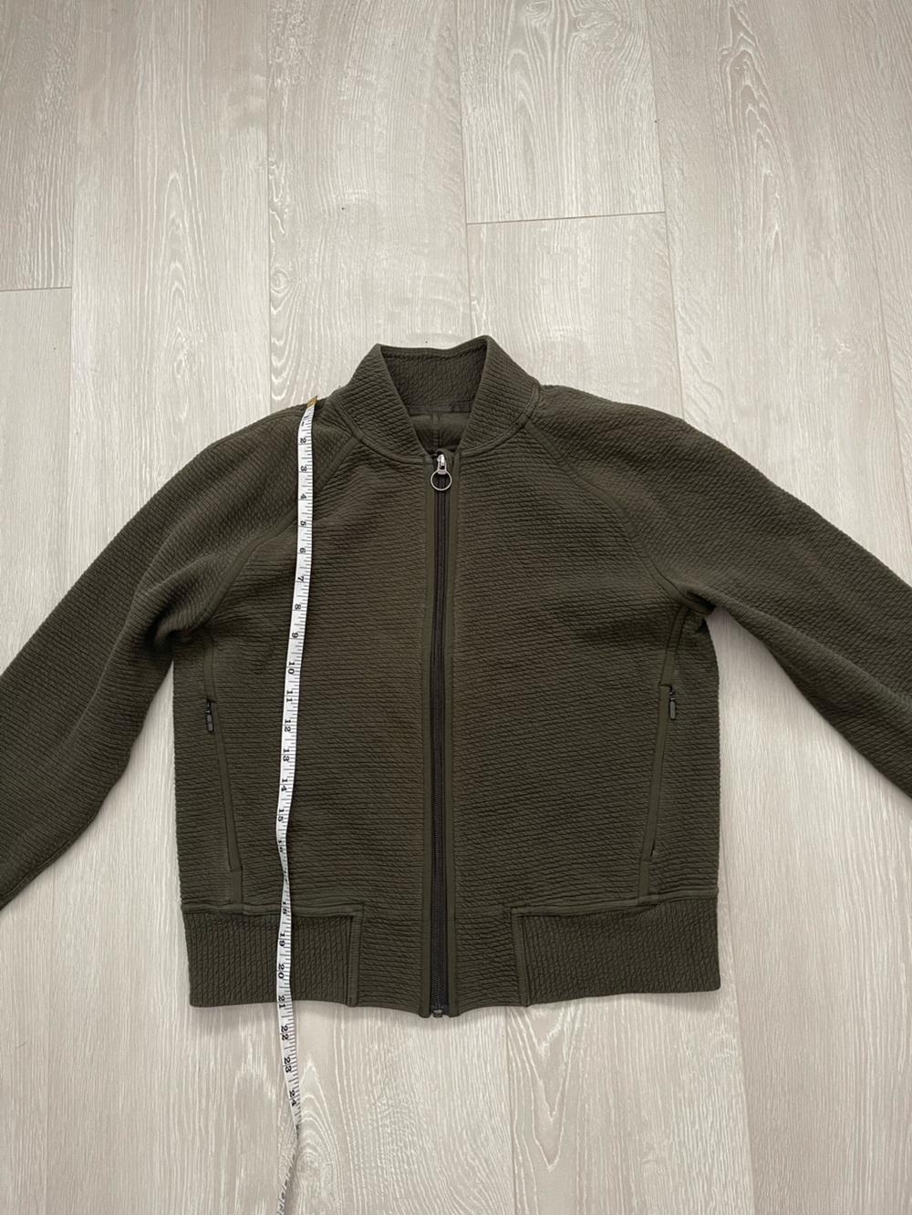 Lululemon On Repeat Bomber Dark Olive Green size 8 - Picture 10 of 16